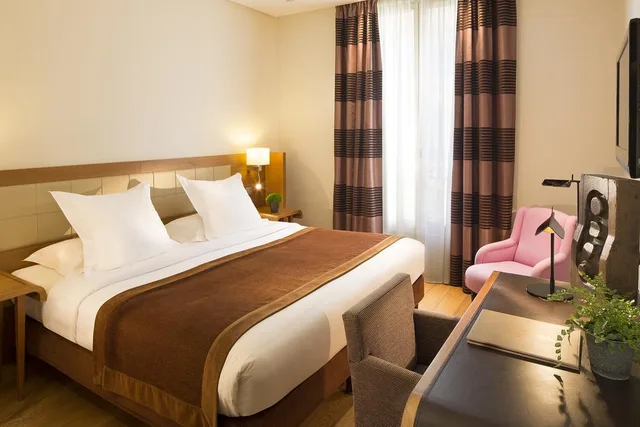 غرفة قياسية بسرير مزدوج، Hotel Le Six 3/4