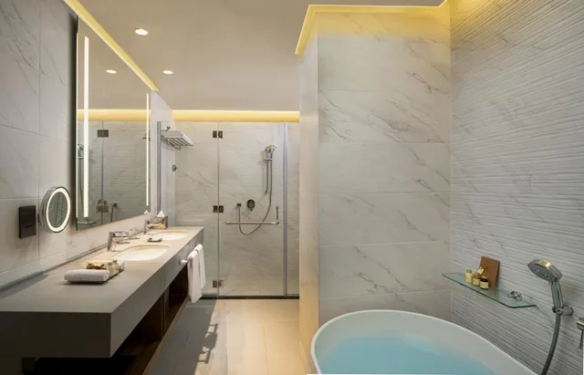 1 Bedroom, Sky, Deluxe, Suite, King Bed, Laundry، Millennium Place Barsha Heights Hotel 2/3
