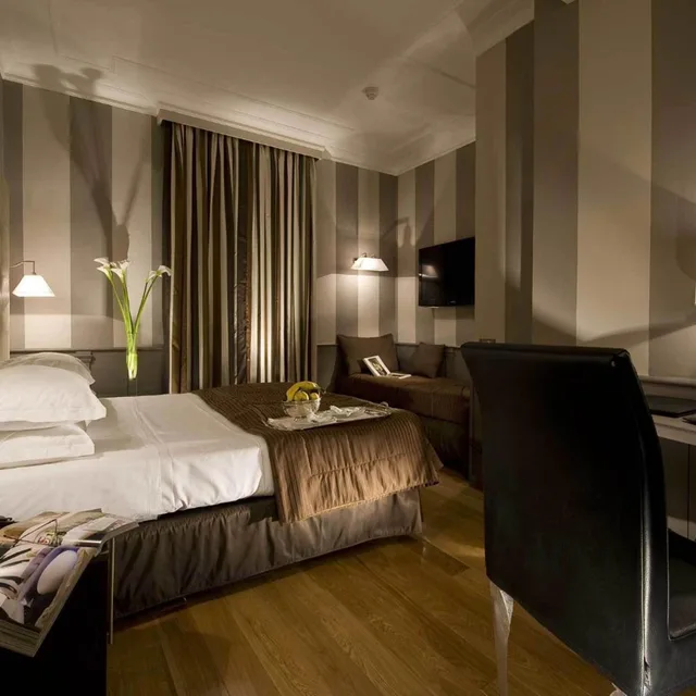 جناح جونيور مع أريكة، Duca D Alba Hotel 1/7