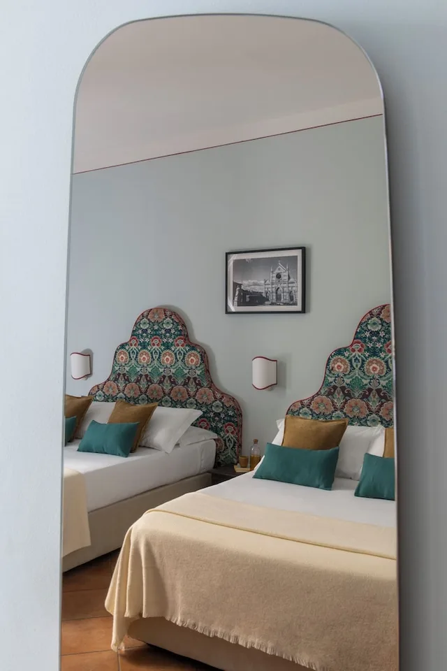 غرفة قياسية رباعية بسريرين مزدوجين، The Galileo Hotel 10/10