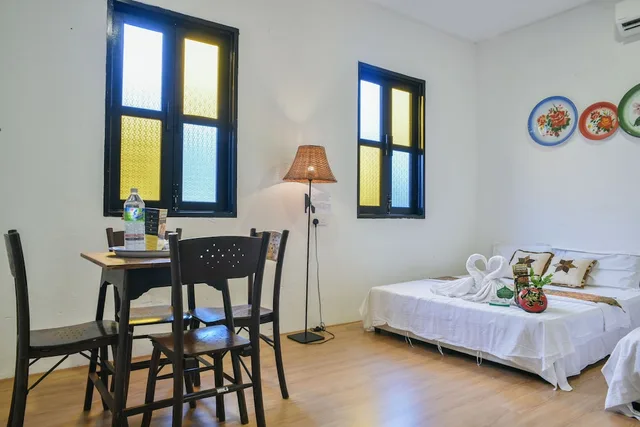 غرفة قياسية رباعية بسريرين كوين بحمام مشترك، Ohana House Hq 2/4