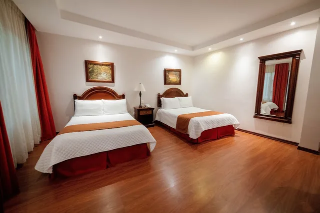 غرفة بسريرين كوين، Grand Victoria Boutique Hotel 1/7