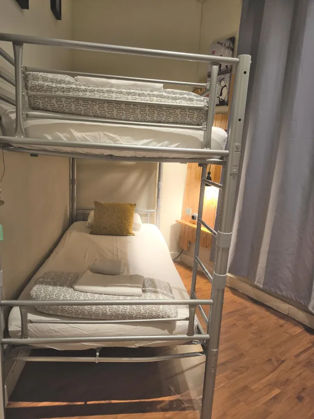 غرفة بأسرّة بطابقين بحمام مشترك، Wow Hostel Barcelona 1/2