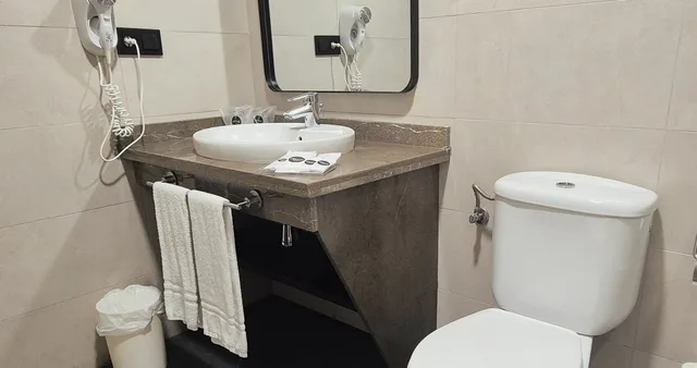 جناح جونيور كومفورت، Hotel Vertice Aljarafe 5/6