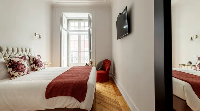 Room, Double Bed, LeL Madalena GuestHouse 5/10