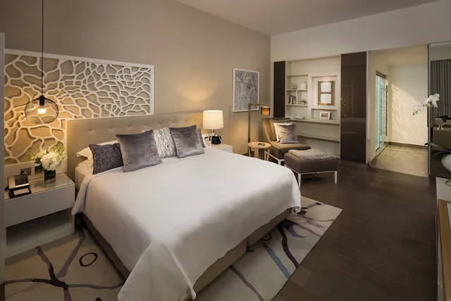 شقة بسريرين منفصلين وسريرين كينج بإطلالة على البحر بـ3 غرف نوم، Beach Rotana Residences 1/8