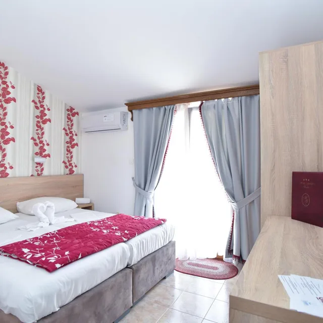 Room, Double or Twin Bed, Balcony, Hotel Grbalj 5/10