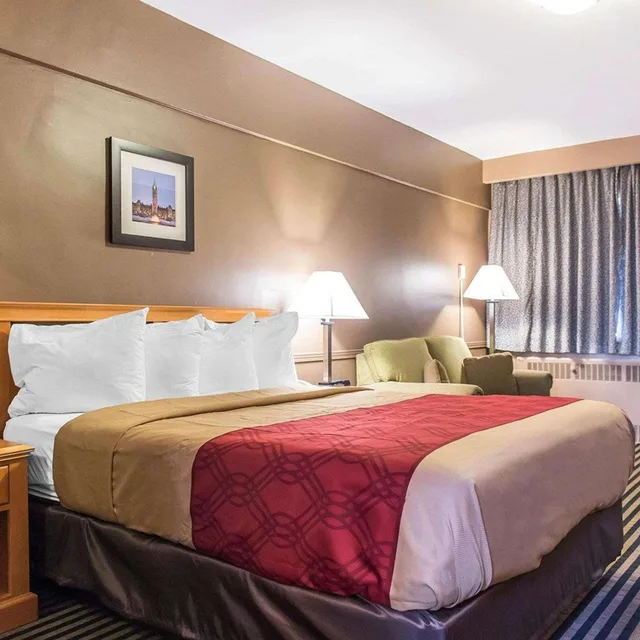 غرفة ديلوكس بسرير كوين، Econo Lodge Downtown Ottawa 1/4