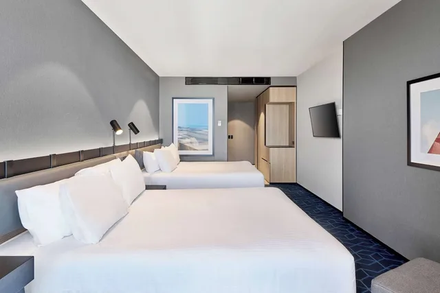 غرفة ديلوكس بسرير كوين وسرير كوين، Vibe Hotel Melbourne Docklands 1/4