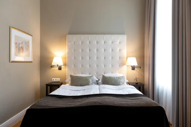 Small Double, Queen Bed، Elite Hotel Knaust 1/5