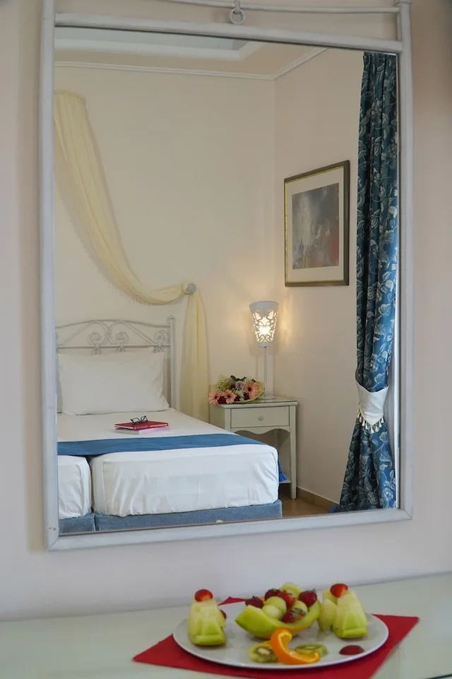 Economy, Double Bed, Garden View, Vasilaras Hotel 9/10