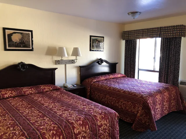 غرفة بسريرين كوين، Jamestown Railtown Motel 1/1