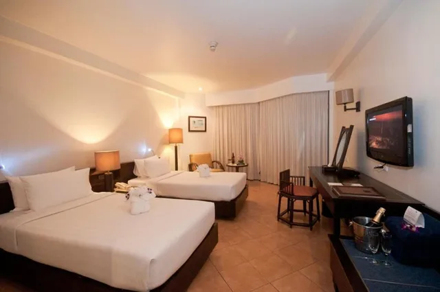غرفة ديلوكس بإطلالة على الحديقة، Aonang Villa Resort 1/4