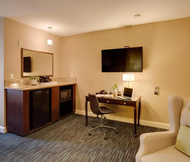 Studio, Suite, Multiple Beds، Ayres Hotel & Spa Mission Viejo 2/4