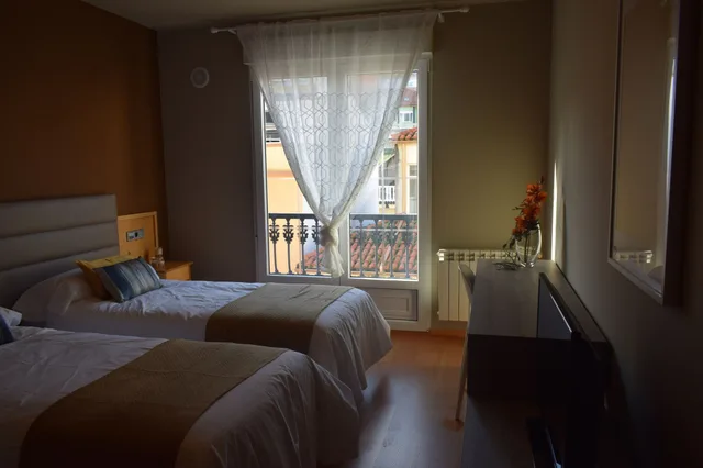 Standard, Queen Bed, Vida Mar De Laxe 4/7