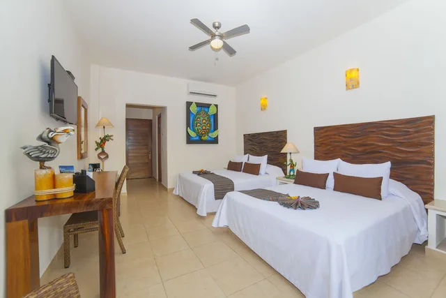 Standard, 2 Double Beds, Mountain View, Quinta Bella Huatulco 1/3