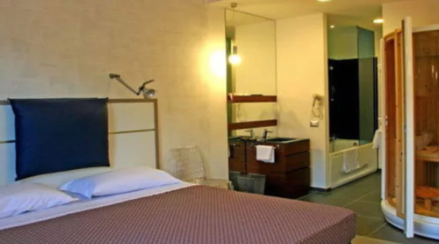غرفة قياسية بسريرين منفصلين، Hotel California 1/4