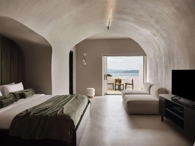 2 Bedrooms, Villa, King and Twin Beds, Private Pool, Hot Tub, Andronis Boutique Hotel 2/5