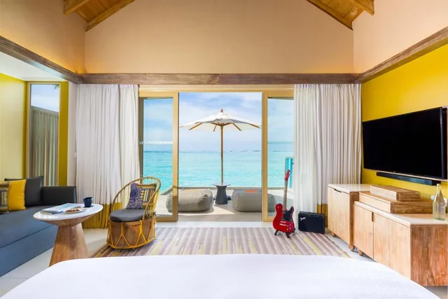 Overwater, Platinum, Villa, King Bed, Hard Rock Hotel Maldives 2/4