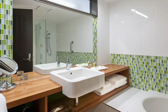 غرفة ديلوكس بسريرين كوين، Legacy Te Waonui Hotel Franz Josef 3/3