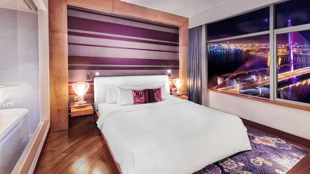Family Suite, 1 King and 1 Single Beds, Executive Level، Grand Mercure Danang 8/10