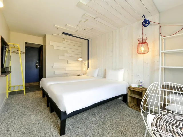 Room, Double Bed, Country Side View، Ibis Styles La Rochelle Thalasso Chatelaillon 4/10