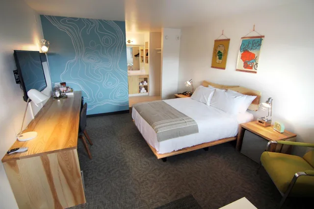 غرفة بسرير كوين لذوي الإعاقة، The Oxbow Hotel 2/4