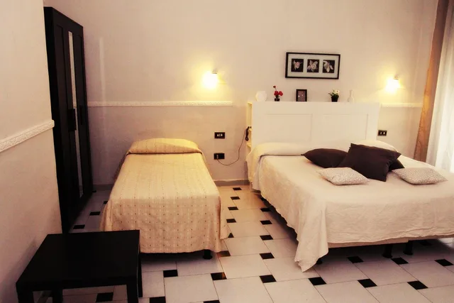 غرفة ثلاثية، Hotel Luna Rossa 7/10