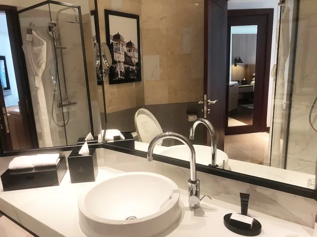 غرفة ديلوكس بسريرين مزدوجين بإطلالة على الحديقة، Sheraton Jakarta Soekarno Hatta Airport 9/10