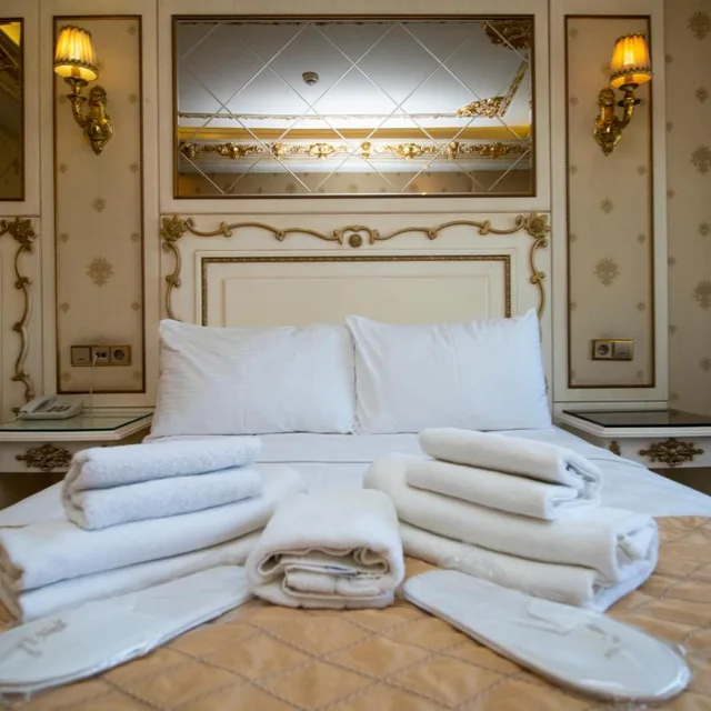 غرفة قياسية ثلاثية، Hotel Buyuk Hamit 2/3