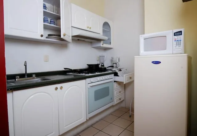 جناح جونيور بسرير كينج مع أريكة، Galeria Hotel And Suites 4/4