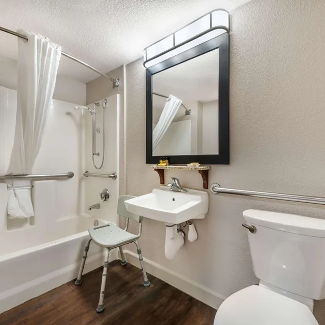 غرفة لذوي الإعاقة، Best Western Plus Peak Vista Inn & Suites 10/10
