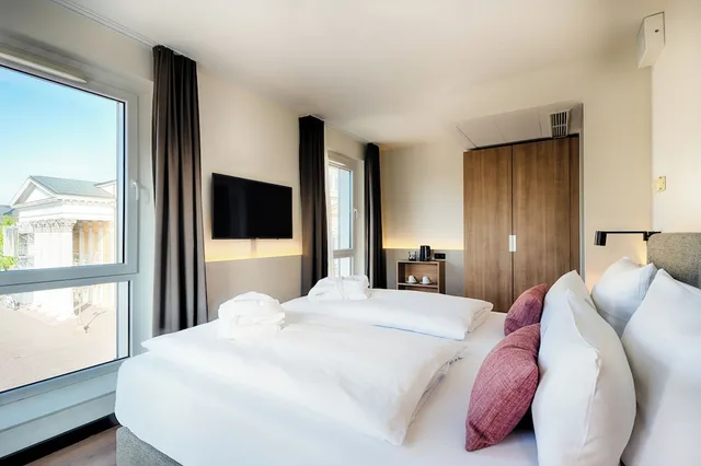 Suite, Double Bed, City View, WELCOME Hotel Darmstadt 5/10