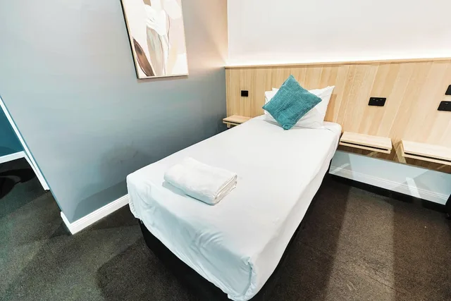 غرفة ديلوكس تنفيذية بسرير كوين وسرير فردي، COUNTRY COMFORT COFFS HARBOUR 7/10