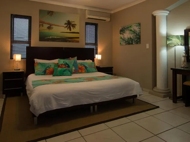 Luxury, Suite, Cocomo Guesthouse Spa And Conference Centre 1/2