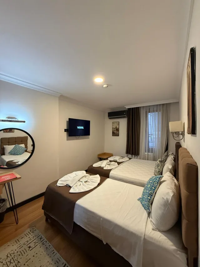 Standard, Twin Beds, Nomade Old City 1/2