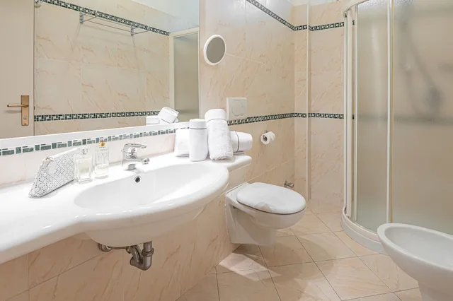 غرفة قياسية بسريرين منفصلين، Hotel Adria 2/3
