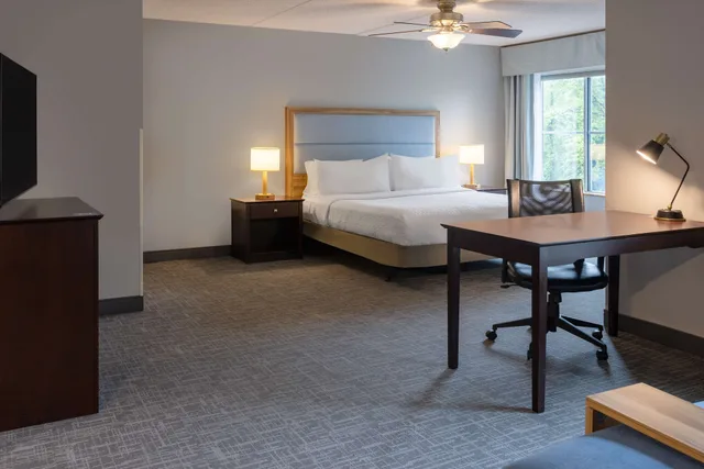 جناح بسرير كينج لذوي الإعاقة، Homewood Suites by Hilton Rochester/Greece, NY 3/8