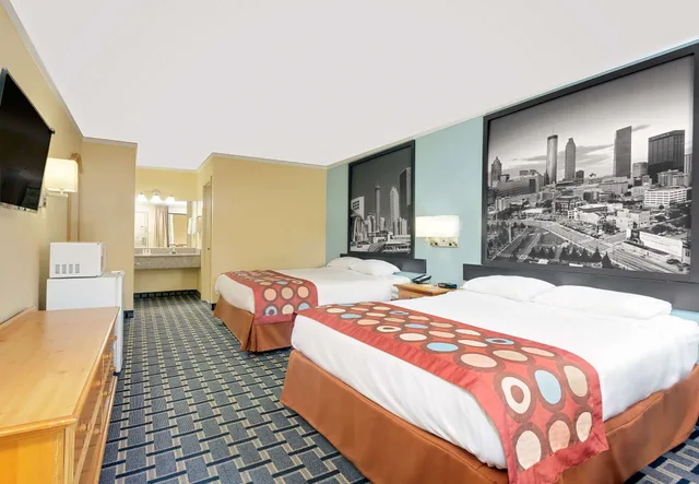 غرفة بسريرين كوين للمدخنين، Super 8 by Wyndham Cartersville 1/1