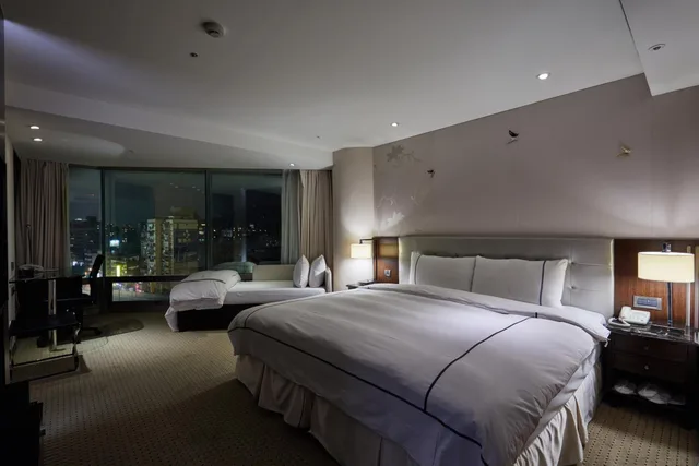 غرفة قياسية رباعية مع أريكة، K Hotel Dunnan 2/2