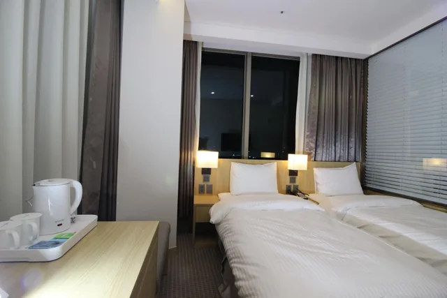 غرفة ديلوكس بسريرين منفصلين، Hotel Migliore Seoul 7/10