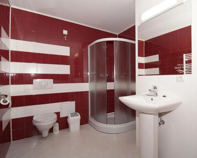 Suite, Indoor Jetted Pool, Hot Tub، Hotel Nevis Wellness And Spa 7/7