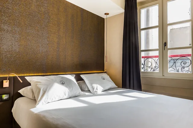 غرفة تنفيذية بسرير كوين، Hotel de Lille 1/6