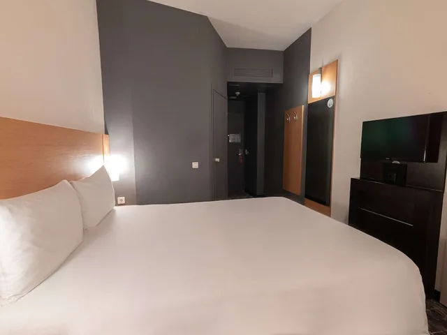 غرفة قياسية مزدوجة، Ibis Astana Hotel 3/10