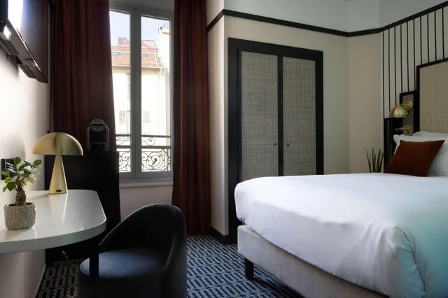 غرفة كومفورت بسرير مزدوج، Best Western Premier Hotel Roosevelt 1/1