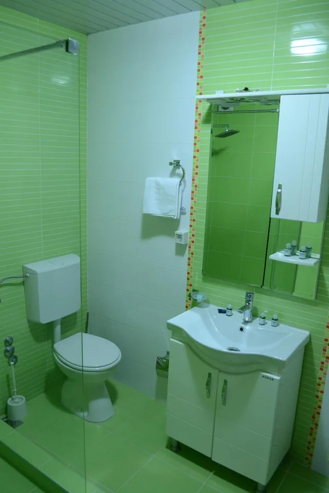 شقة سوبيريور، Hotel Pine 5/8