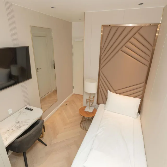 غرفة مفردة، Hotel Viktoria 4/14