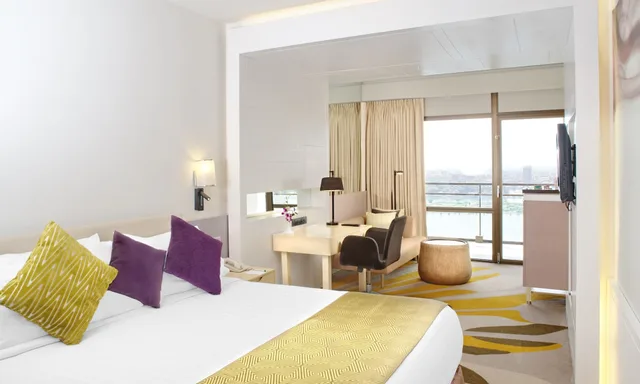1 King Standard Nile View Non Smoking، Holiday Inn Cairo Maadi 3/5