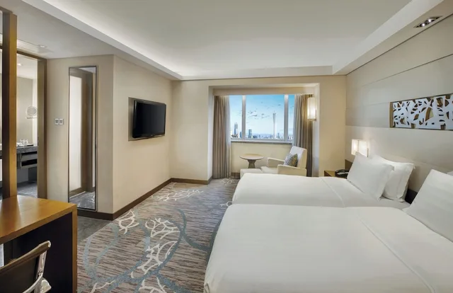 غرفة قياسية بسريرين منفصلين، Crowne Plaza City Centre 1/7