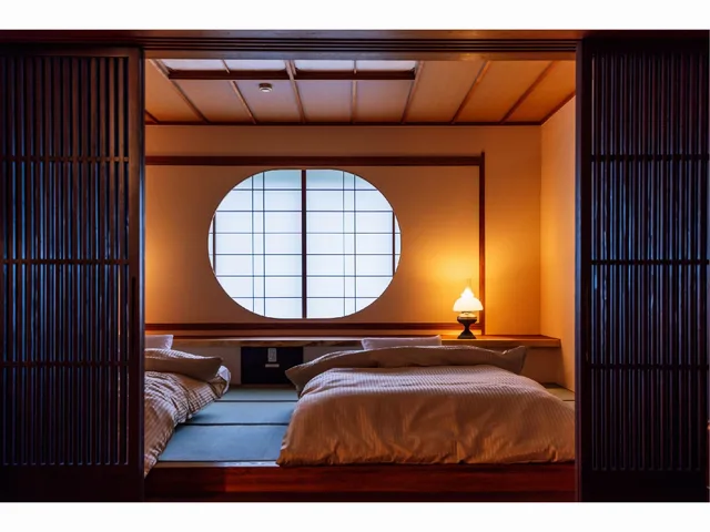 Japanese Western, Enjoining, Special, Deluxe, Suite, Mountain View، Yunohara Hotel 1/1